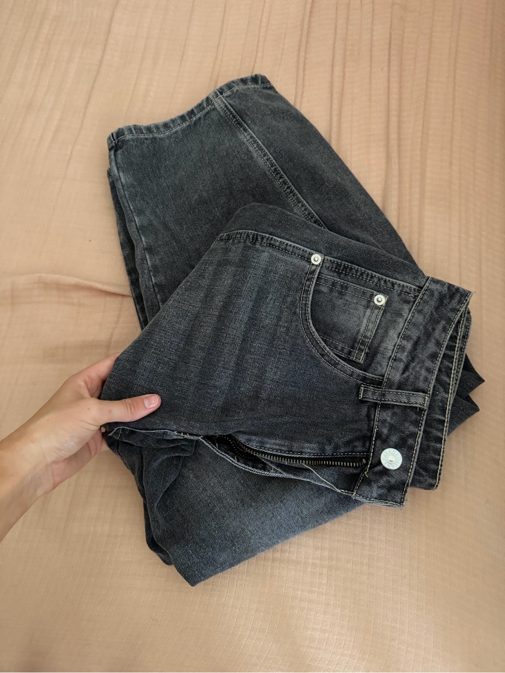 BLACK BARREL JEANS - Picture 5 of 14